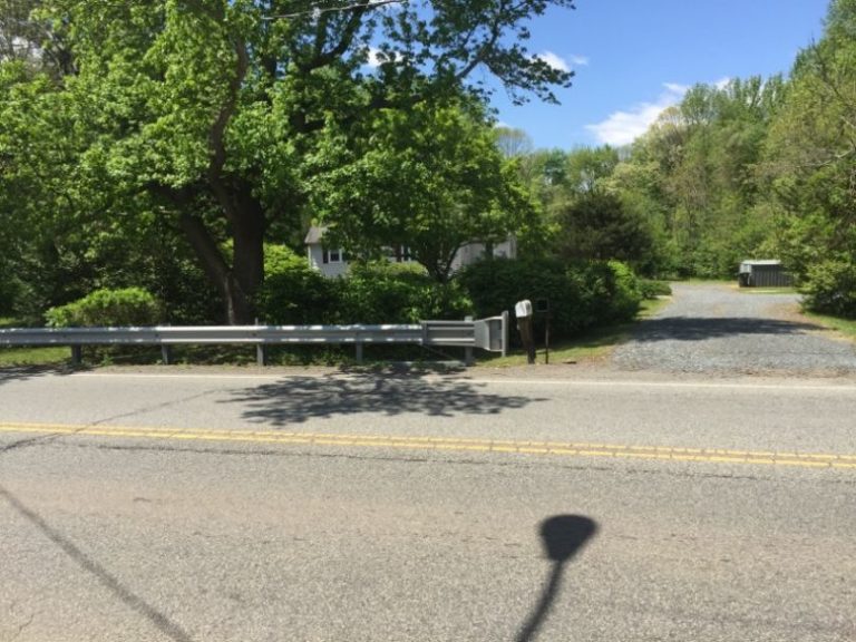 1711 ENGLISHTOWN ROAD 2 Kroll Commercial Realty